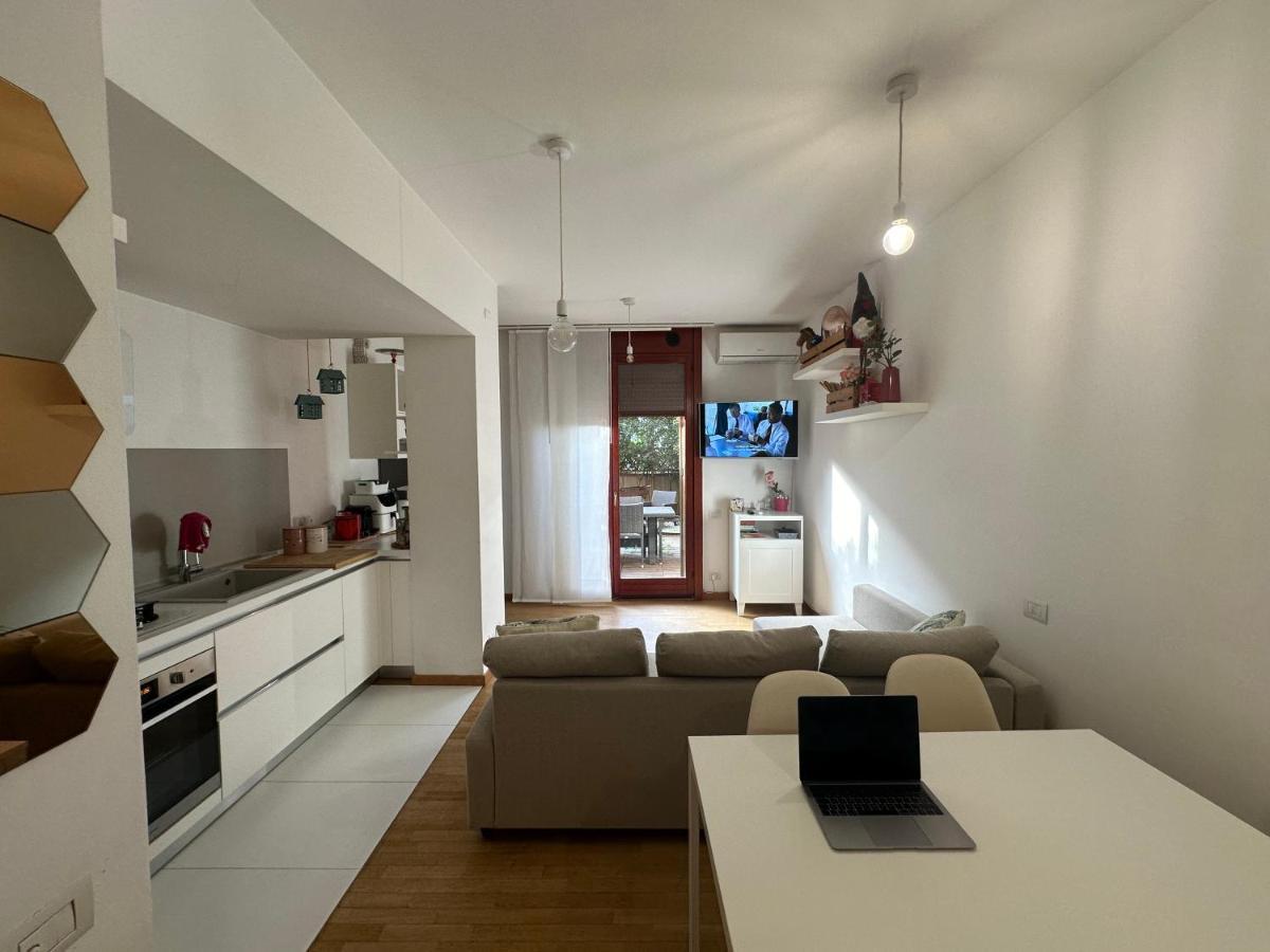 Be-c0 Bicocca Luxury Garden Appartement *
